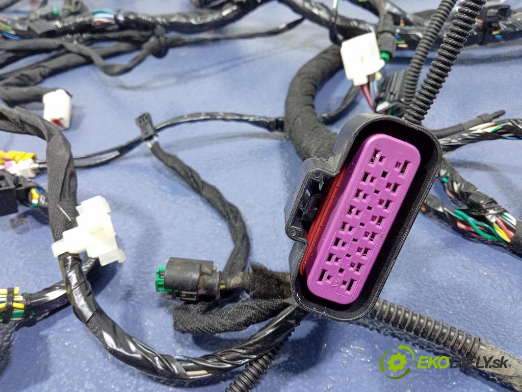 Fiat 500e 2015 instalace Elektrický: 68206061AD