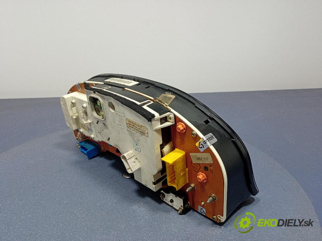 Audi 80 1992 Přístrojová deska 893919067AP