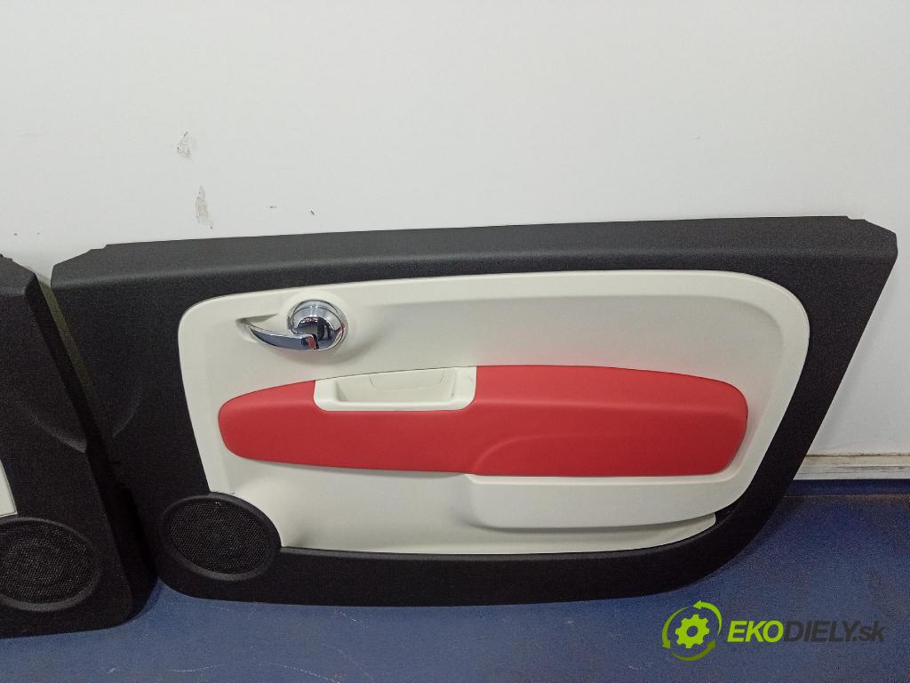Fiat 500e 2015 sedačke: Soubor. 