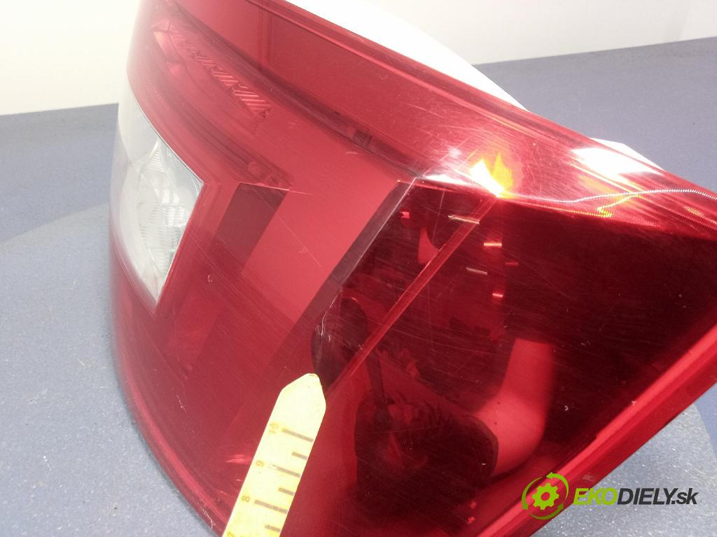 Skoda Octavia 2016 světlo Zad: levá Mimo: 185311-02