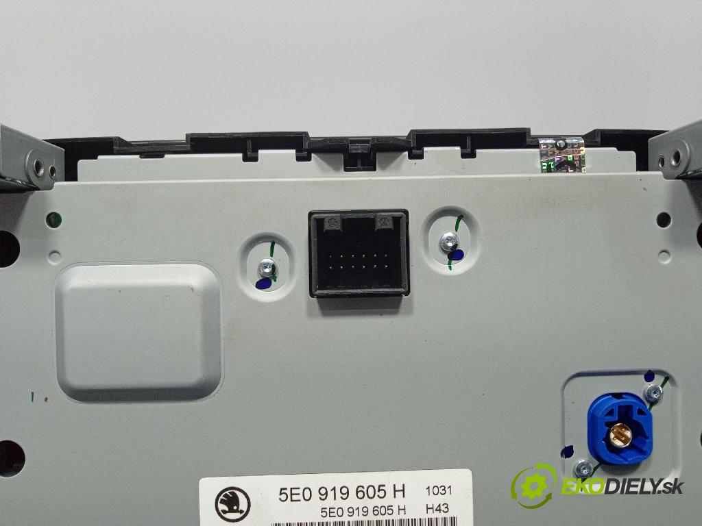 Skoda Octavia 2016 displej Radio / GPS 5E0919605H
