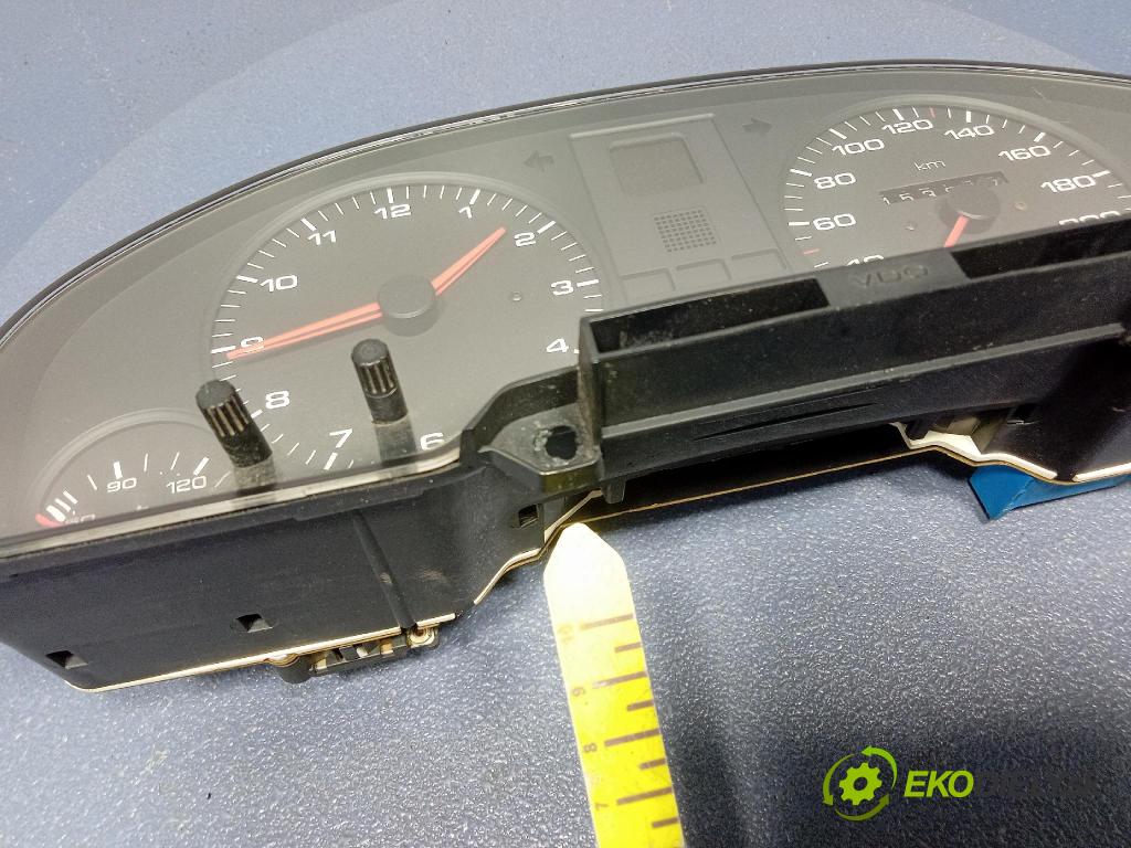 Audi 80 1994 Přístrojová deska 8A0919033CA