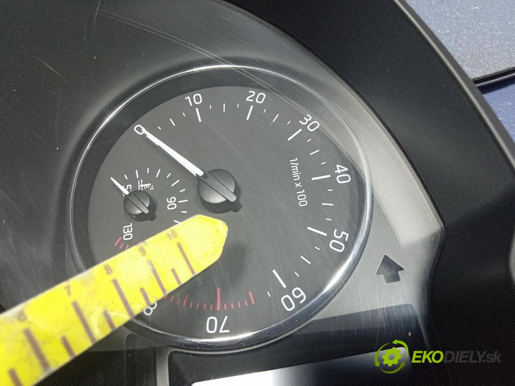 Skoda Octavia 2016 Přístrojová deska 5E0920780C