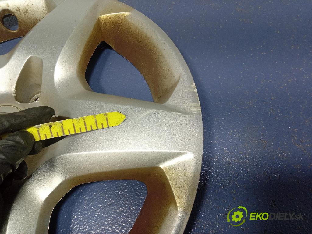 Opel Signum 2007 puklica kola: 13240543