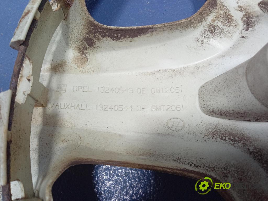 Opel Signum 2007 puklica kola: 13240543