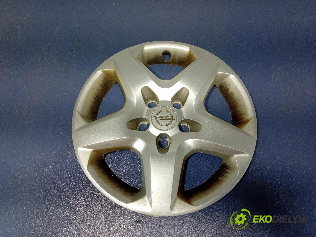 Opel Signum 2007 puklica kola: 13240543
