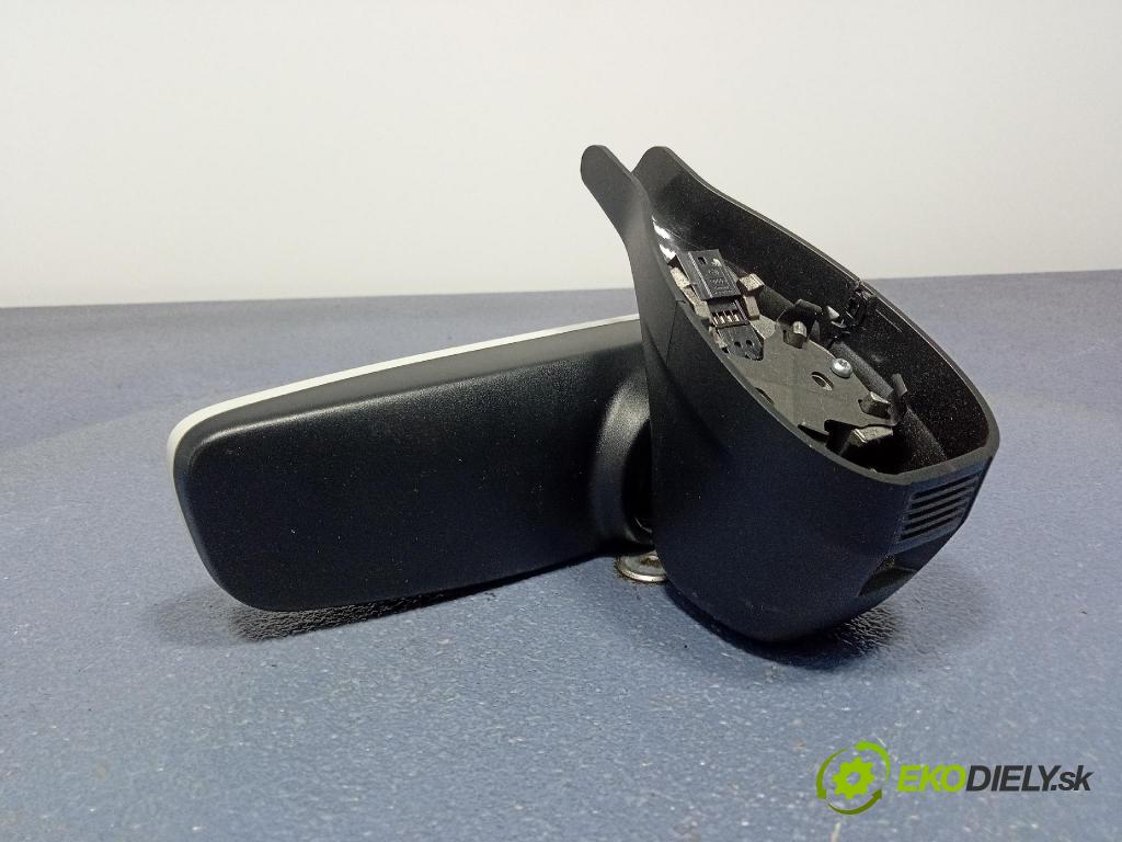 Skoda Octavia 2016 zpětné zrcátko Uvnitř 3G0857511G