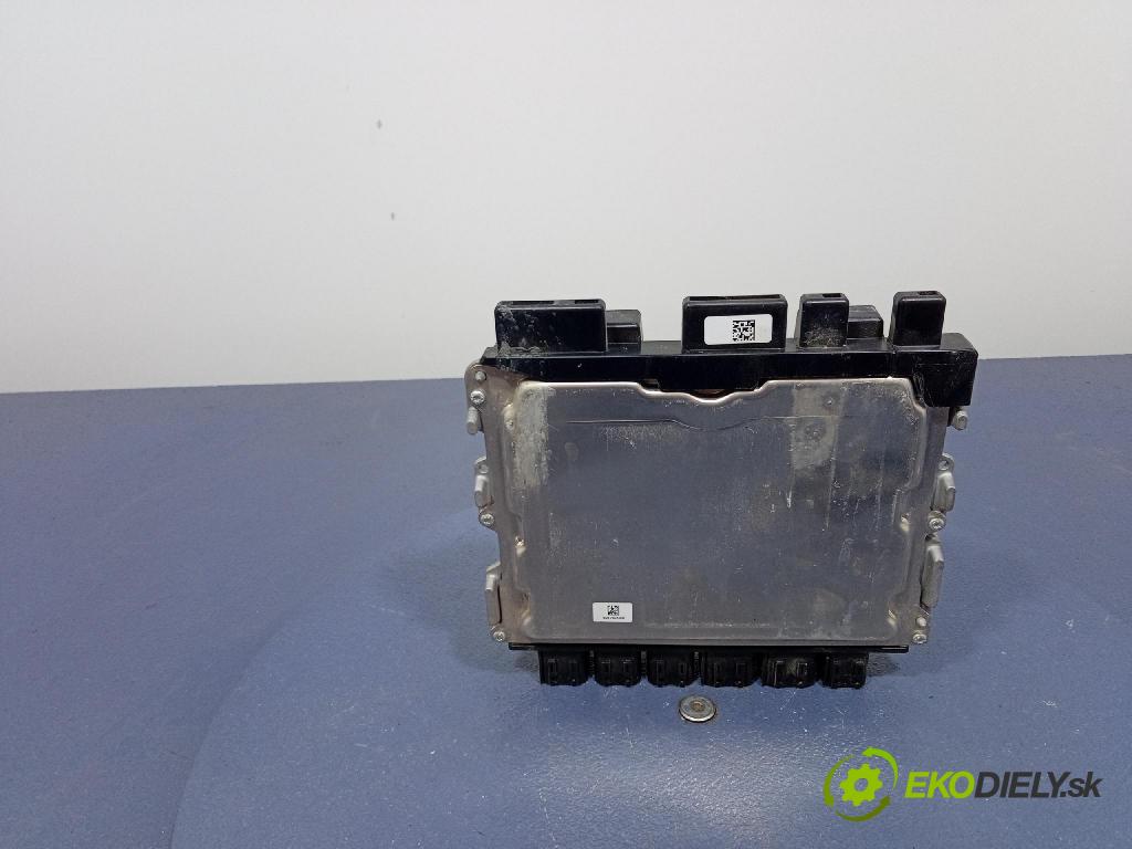 Bmw X6 2019 riadiaca jednotka Motor: 9846813