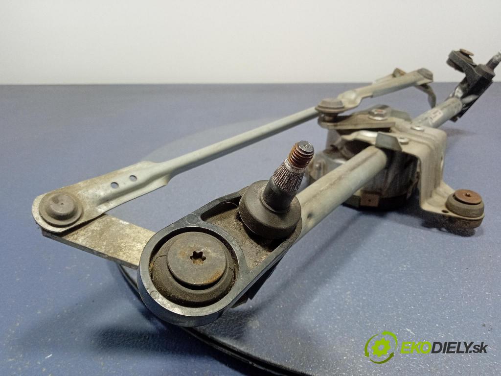 Skoda Octavia 2016 mechanismus motorek Stěrače: před 5E1955023A