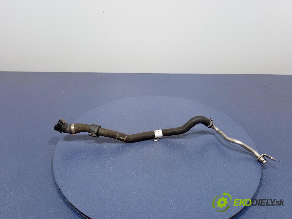 Bmw X6 2019 trubka Chladič: 9896889