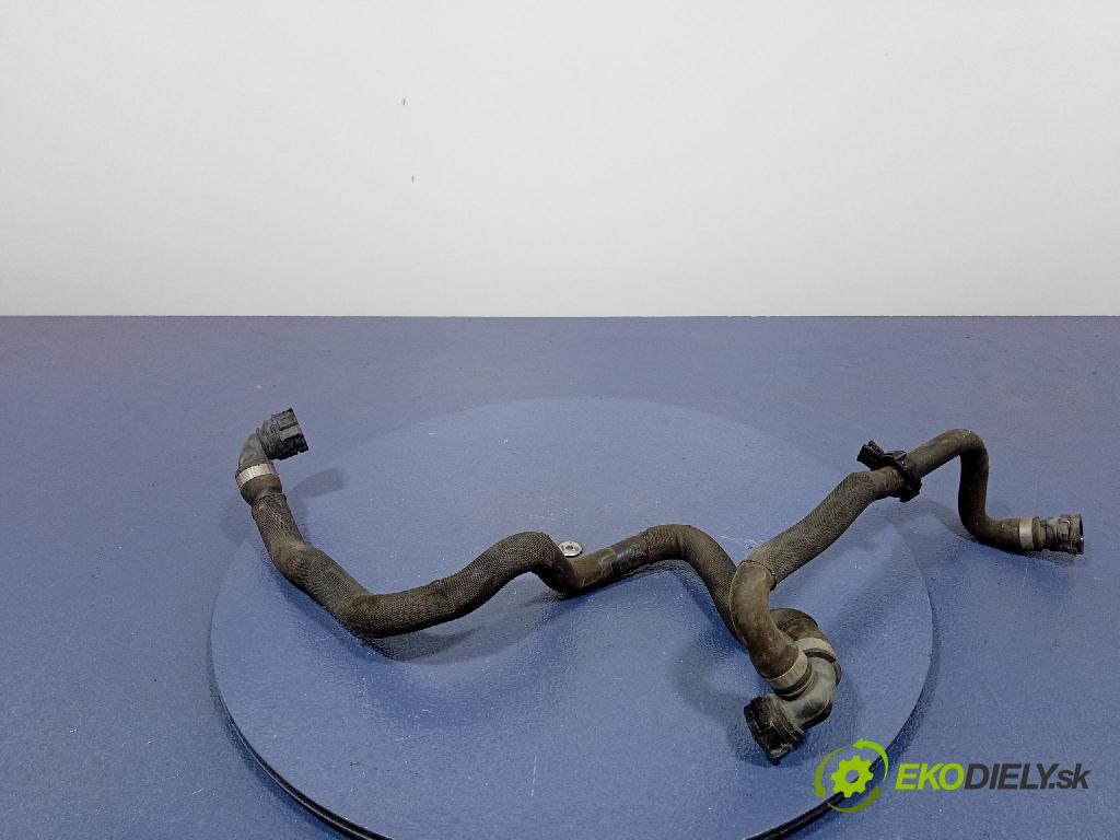 Bmw X6 2019 trubka Chladič: 9894778