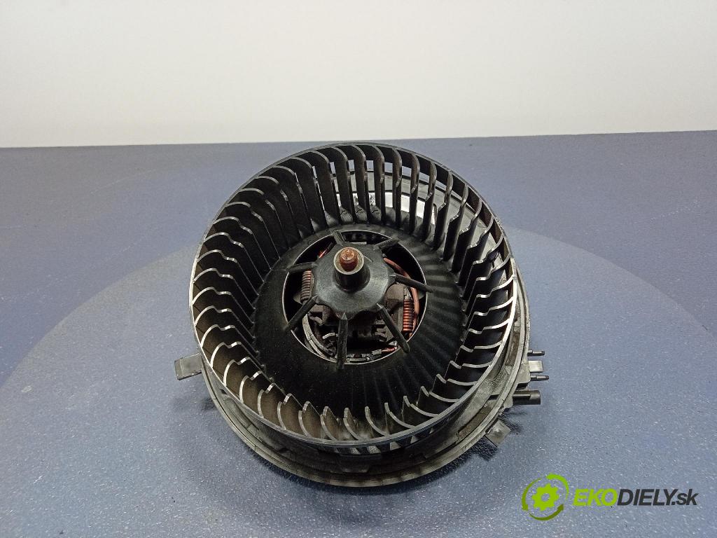 Skoda Octavia 2016 ventilátor Vzduch: 5Q1819021G