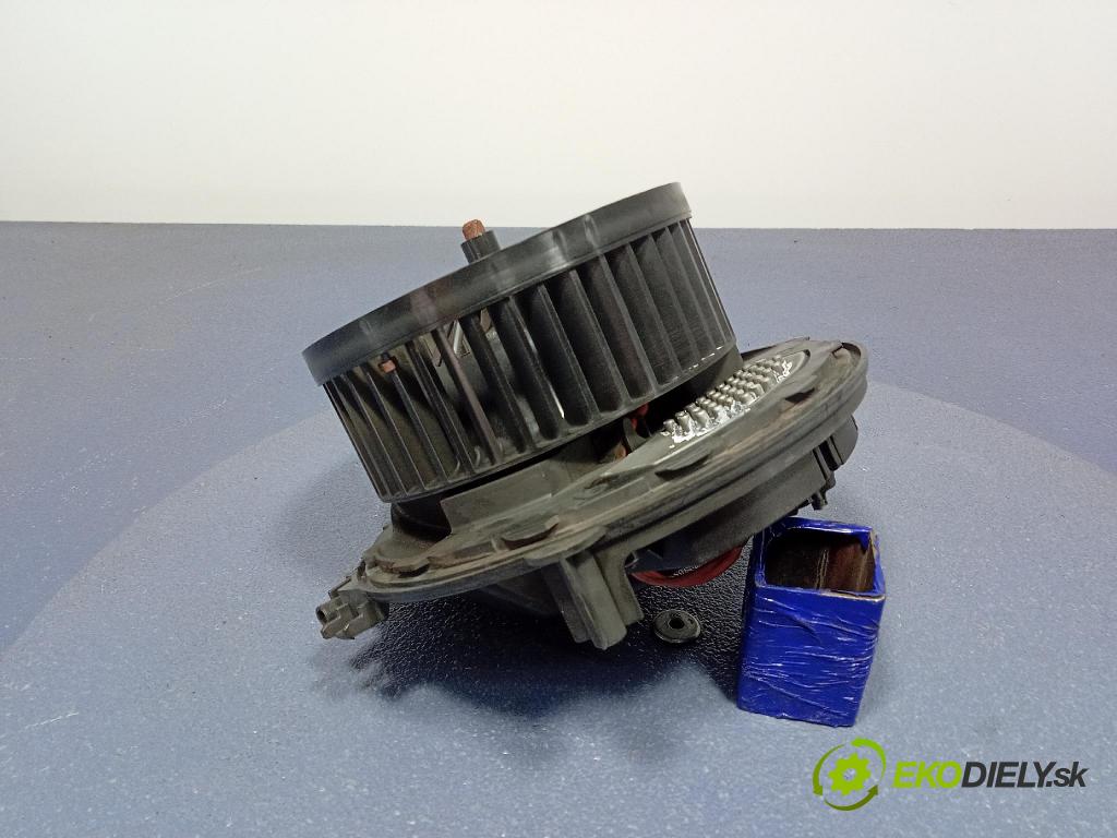 Skoda Octavia 2016 ventilátor Vzduch: 5Q1819021G