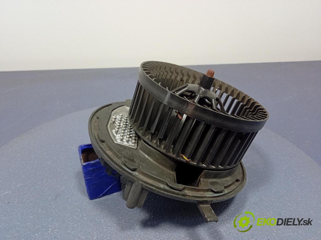 Skoda Octavia 2016 ventilátor Vzduch: 5Q1819021G