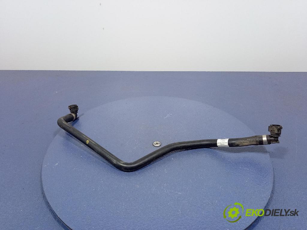 Bmw X6 2019 trubka Chladič: 8698825