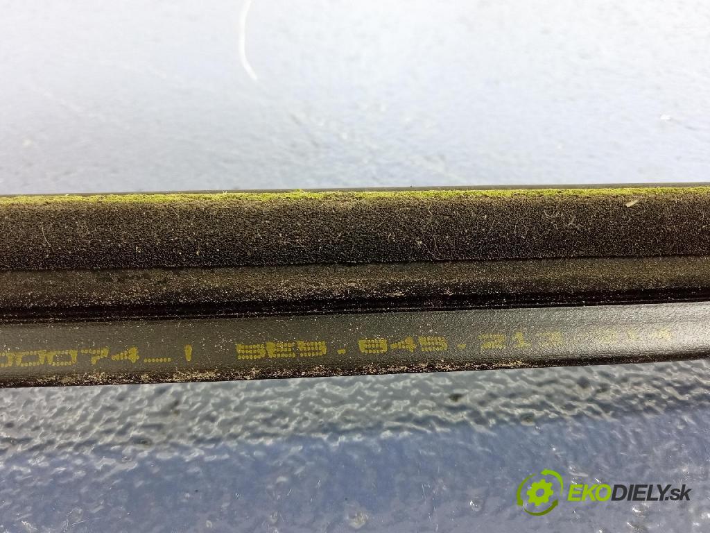 Skoda Octavia 2016 sklo dveře Zad: levé 5E5845213