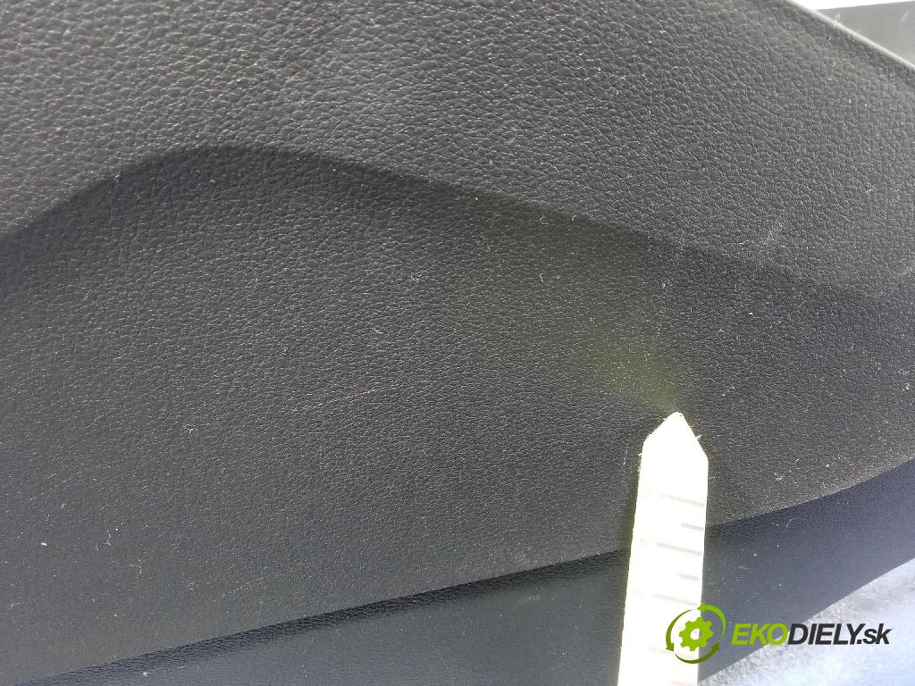 Skoda Octavia 2016 Tunel: Střední: 5E1863243