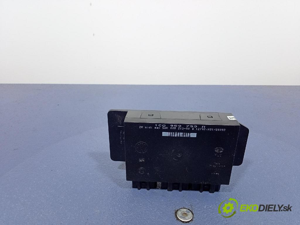 Volkswagen Passat 2002 řídící jednotka Komfortu 1C0959799A