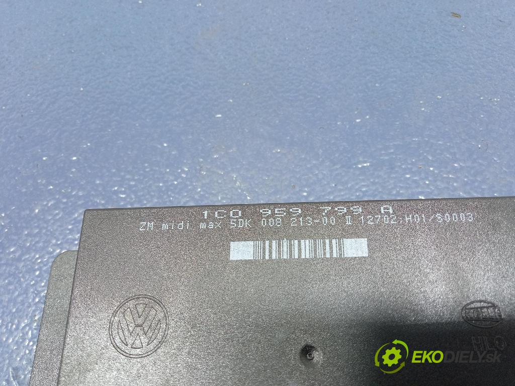 Volkswagen Passat 2002 řídící jednotka Komfortu 1C0959799A