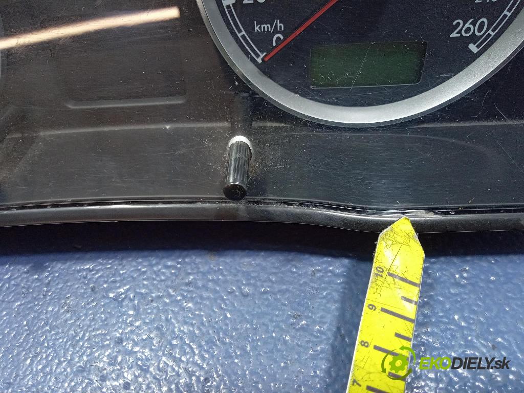 Volkswagen Passat 2002 Přístrojová deska 3B0920827A