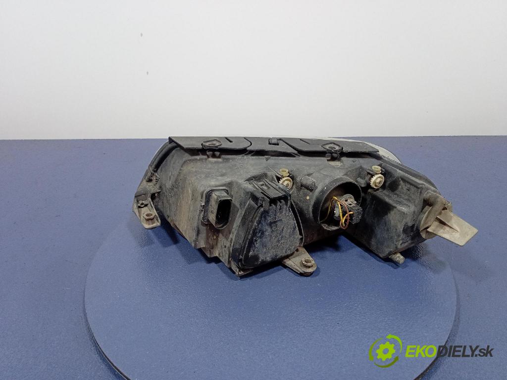 Volkswagen Passat 2002 světlo v pravo: 3B0941016AK