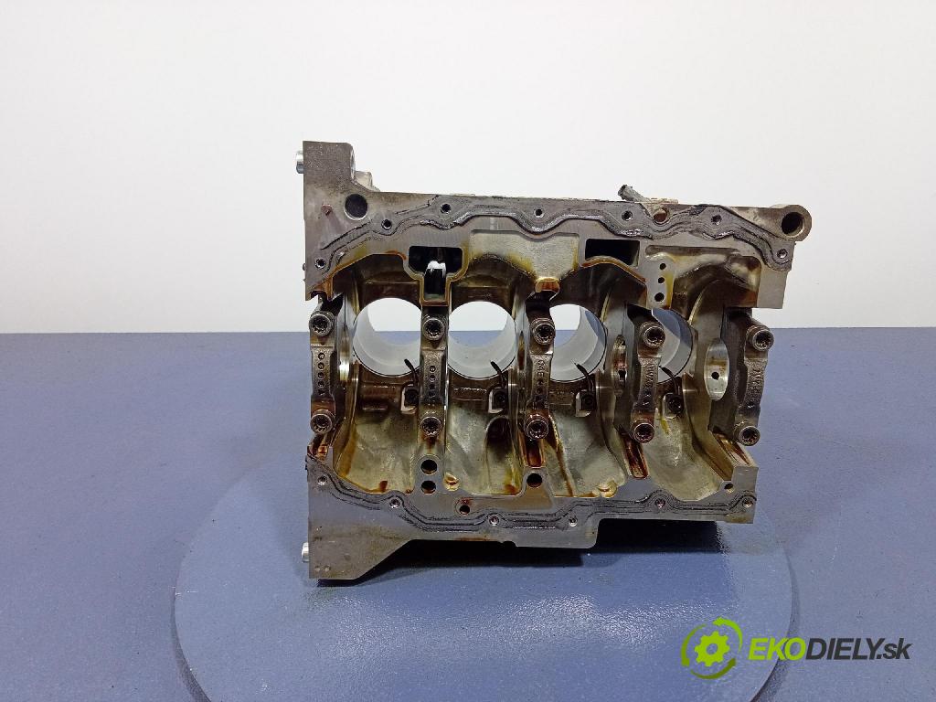 Skoda Octavia 2016 Blok Motor: 04E103023BF