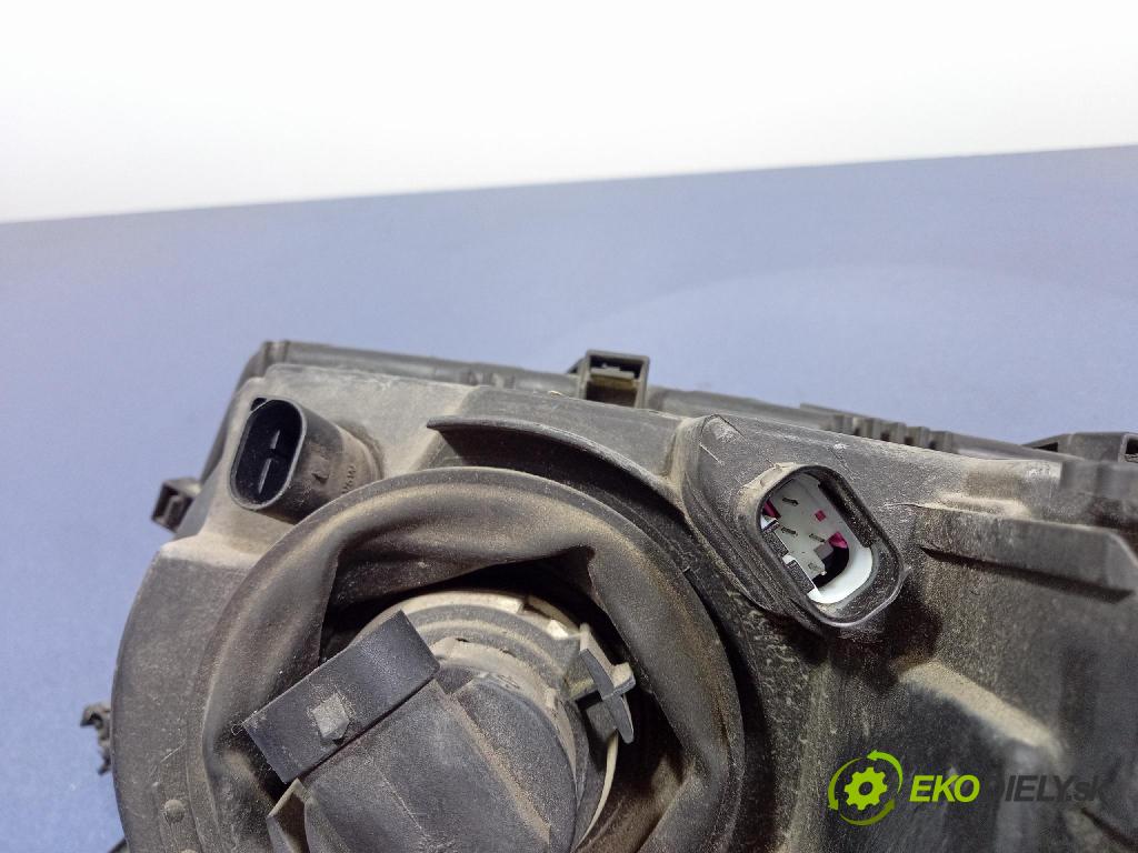 Bmw Seria 3 1999 světlo v pravo: 6902746