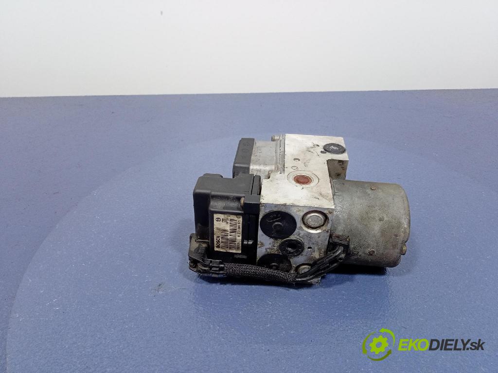 Volkswagen Passat 2002 čerpadlo ABS x 0265220621