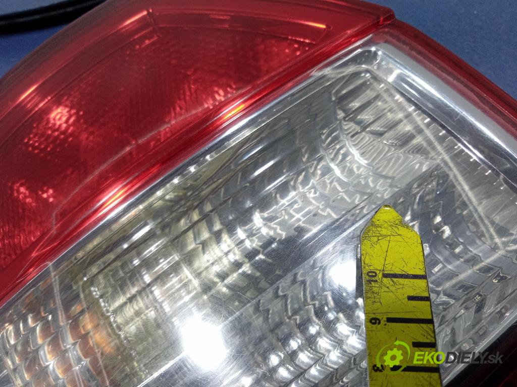 Audi A4 2002 světlo Zad: levá Mimo: 8E9945095E
