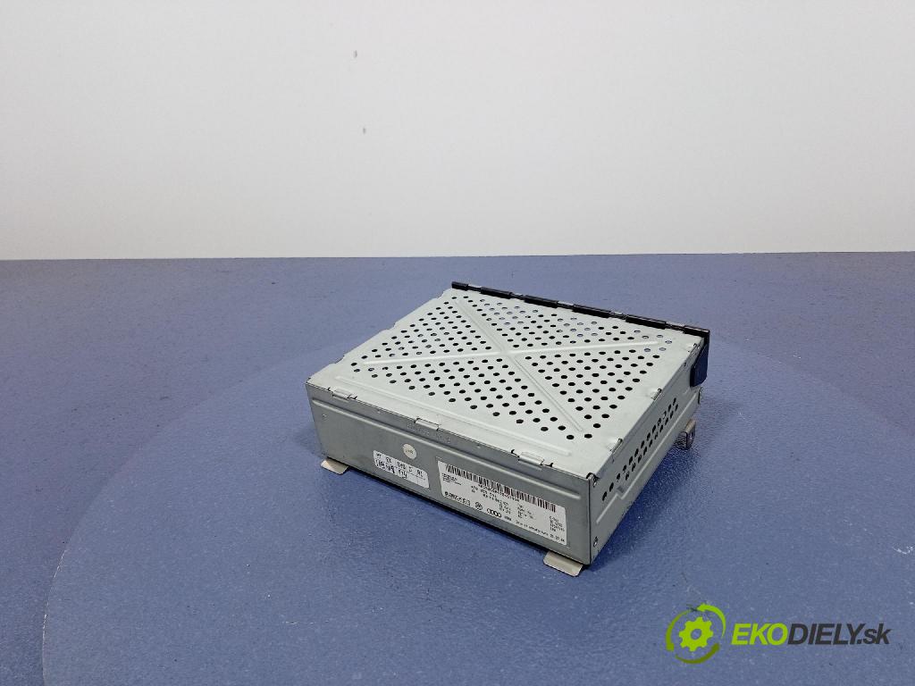 Audi A6 2004 Radio I Navigácia: 04F035541