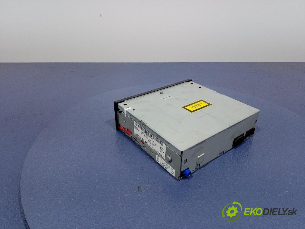 Audi A6 2004 Radio I Navigácia: 4E0919887C