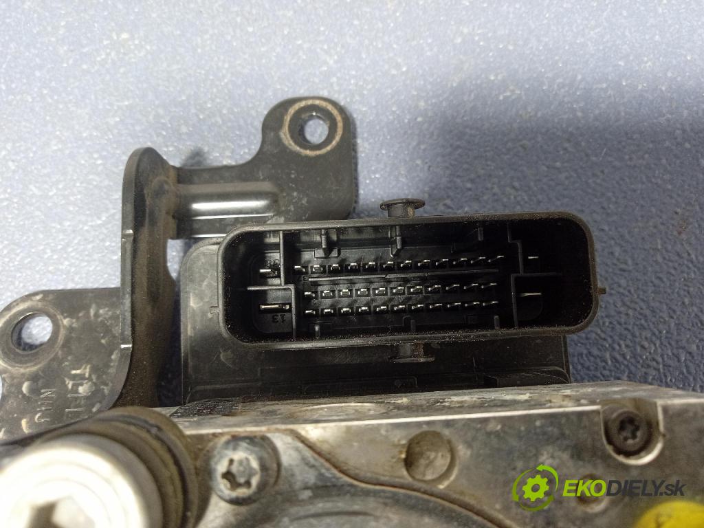 Kia Sportage 2018 čerpadlo ABS x 58920-F1520