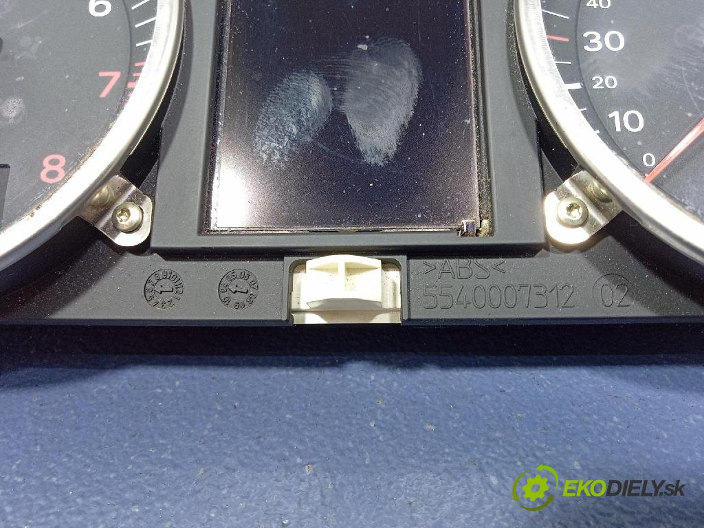 Audi A6 2004 Přístrojová deska 5550007301