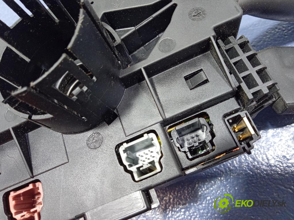 Citroen C8 2007 prepínač Komplex: 96605599xt