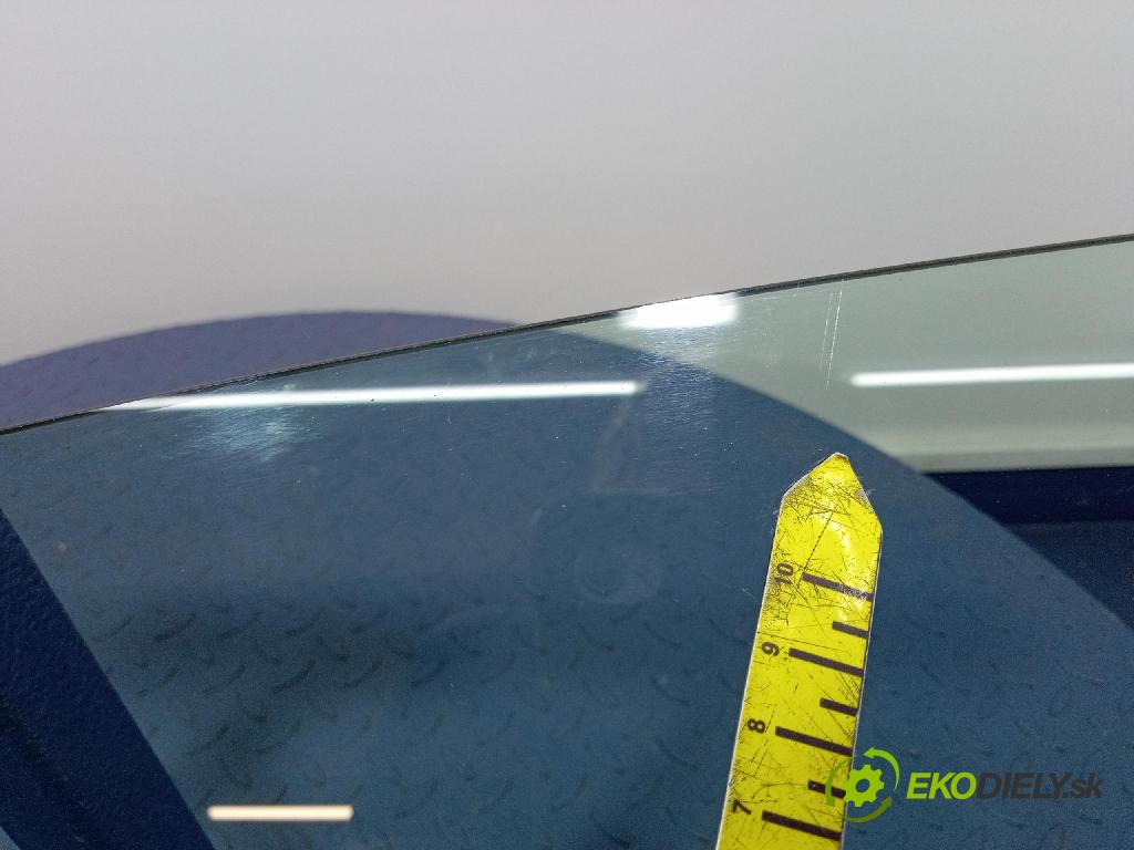 Ford Mondeo 2018 sklo dveře před levá