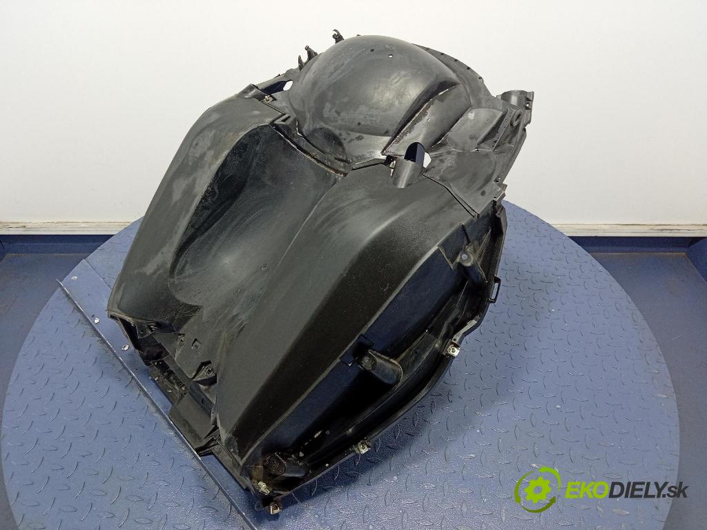 Bmw C 650 gt 2016 kryt Plast: podvozek: 8556396