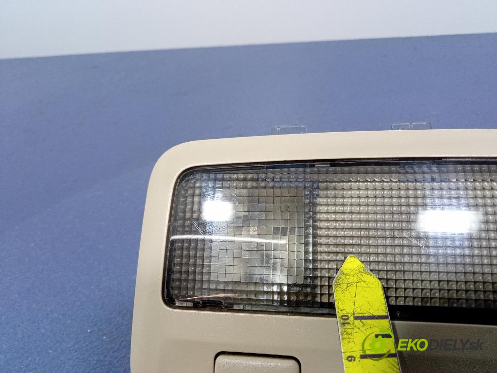 Toyota Avensis 2006 Lampy Uvnitř 8125005021