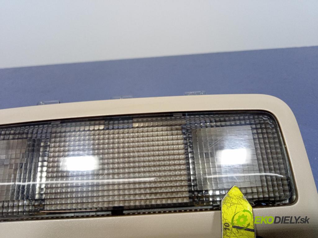Toyota Avensis 2006 Lampy Uvnitř 8125005021