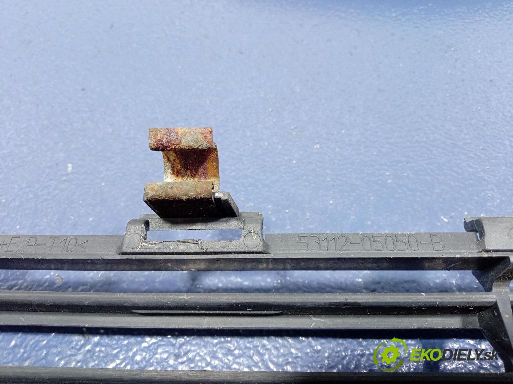 Toyota Avensis 2006 nárazník před 5311205050B
