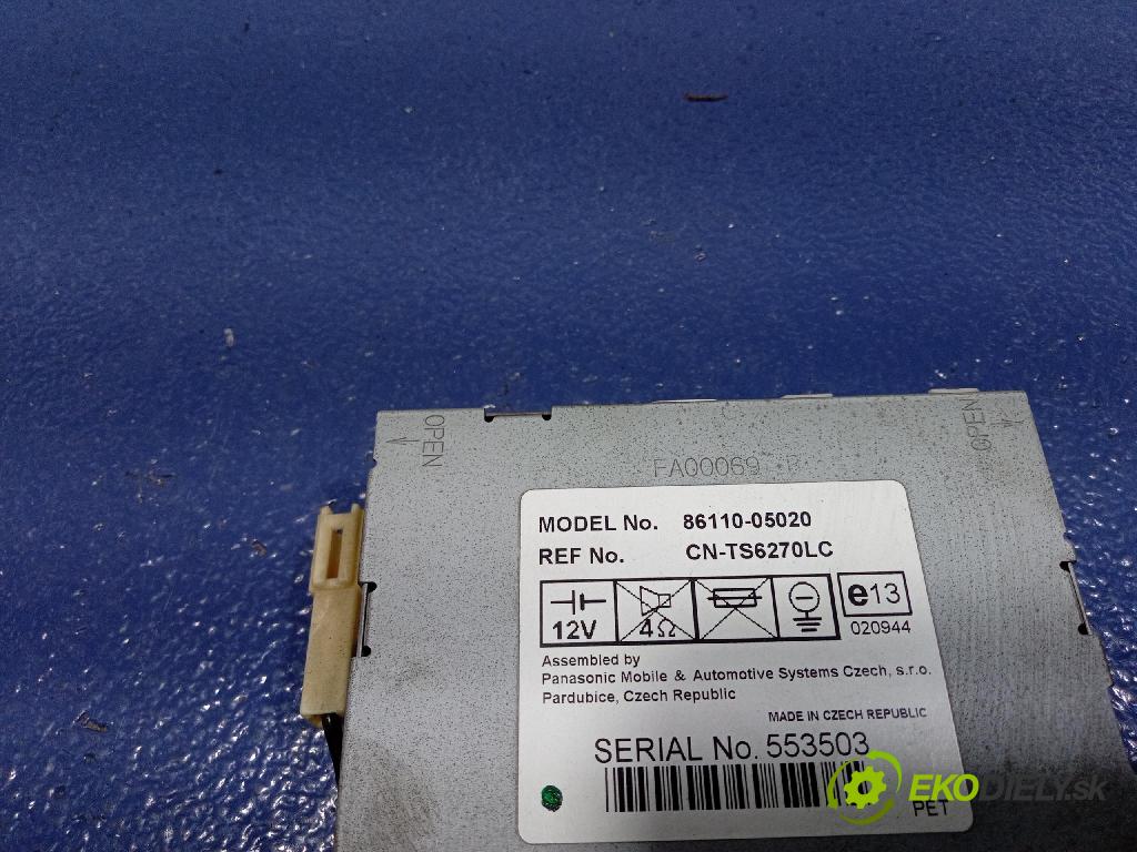Toyota Avensis 2006 displej Radio / GPS 86110-05020