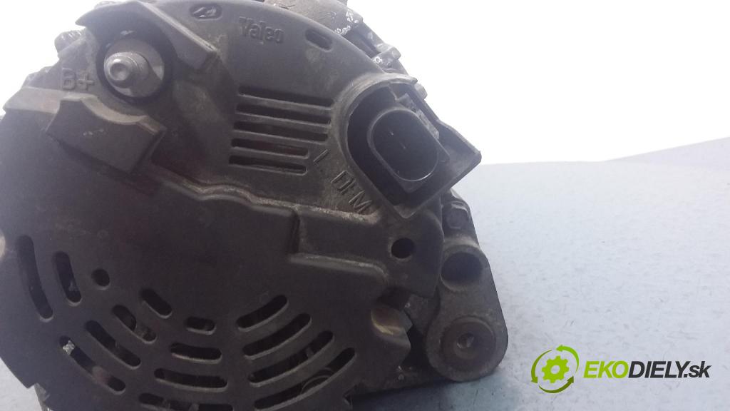 Vw Passat 2000 Alternator S542496A
