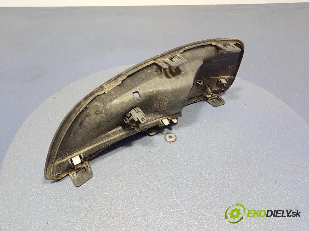 Citroen C4 2016 lišta narazník 9687983680