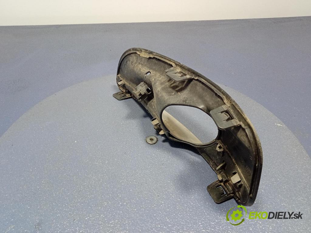 Citroen C4 2016 lišta narazník 9687983680