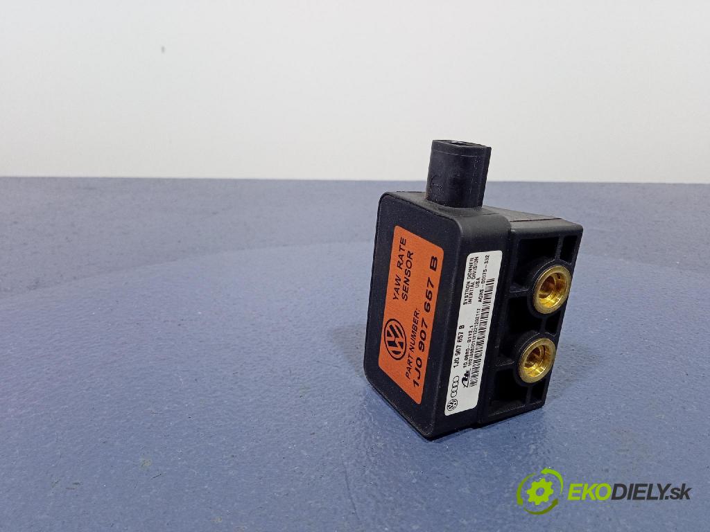 Vw Bora 2001 snímač ESP. 1J0907657B