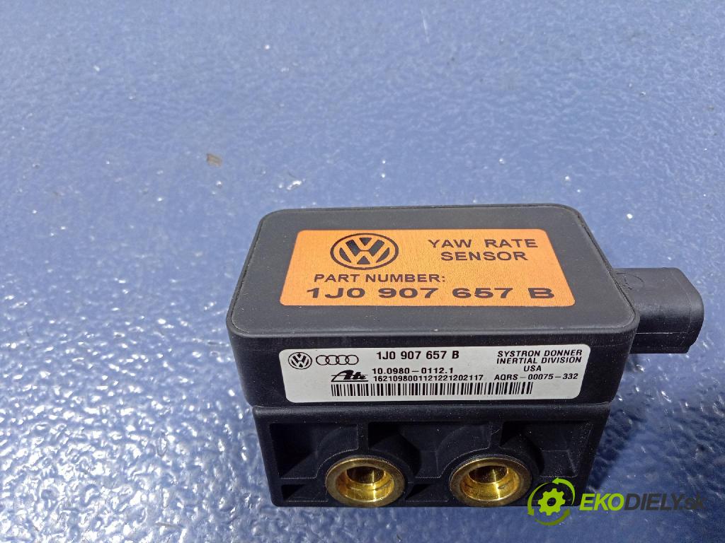 Vw Bora 2001 snímač ESP. 1J0907657B