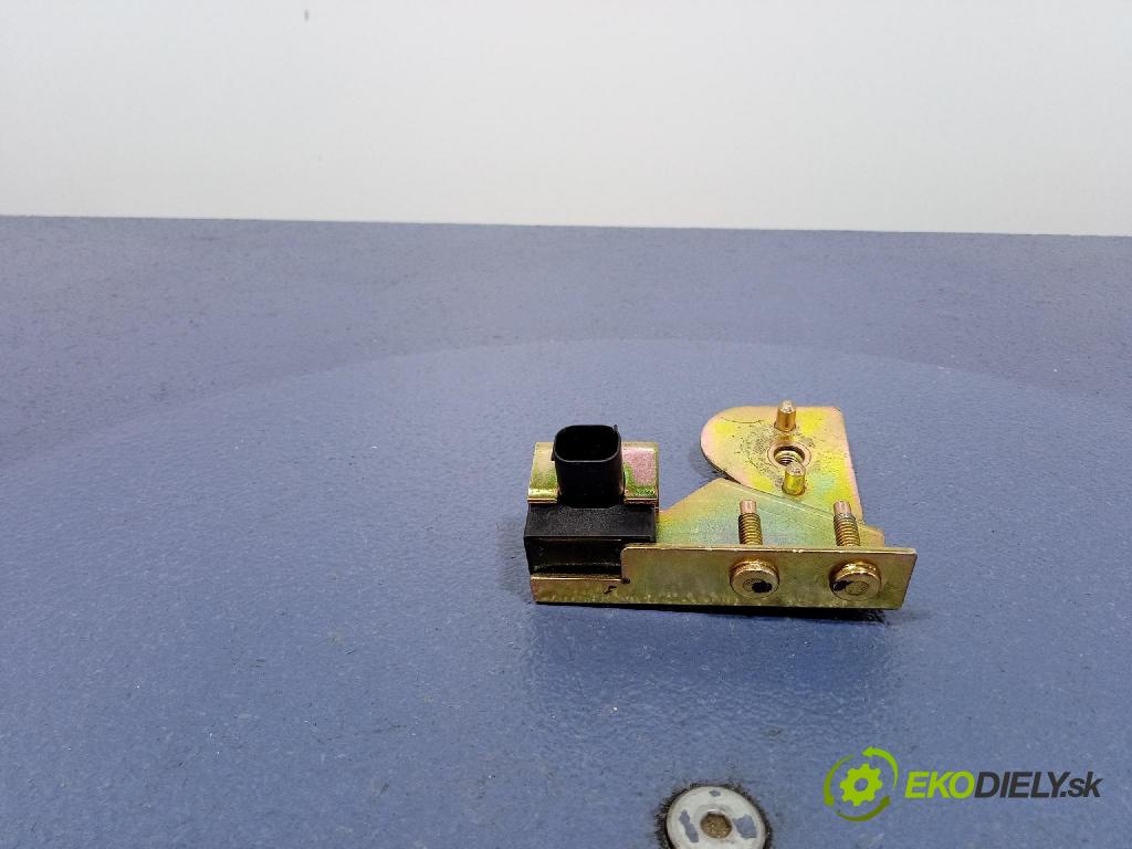Vw Bora 2001 snímač ESP. 1J0907651A