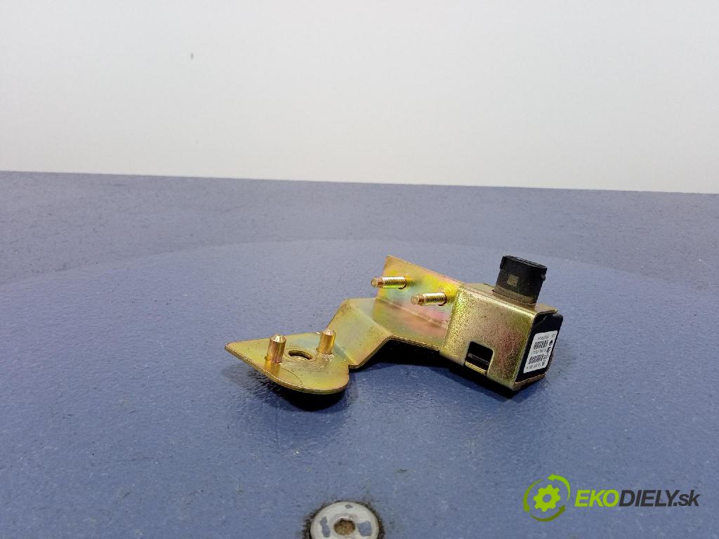 Vw Bora 2001 snímač ESP. 1J0907651A