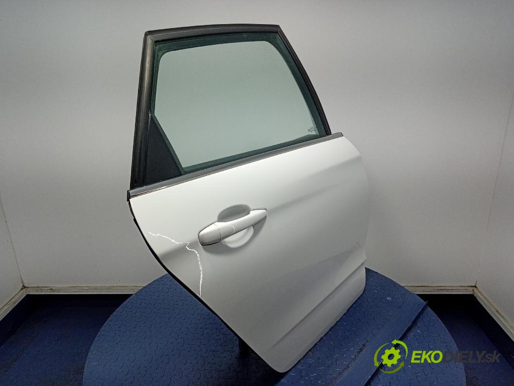 Citroen C4 2016 dveře Zad: prave