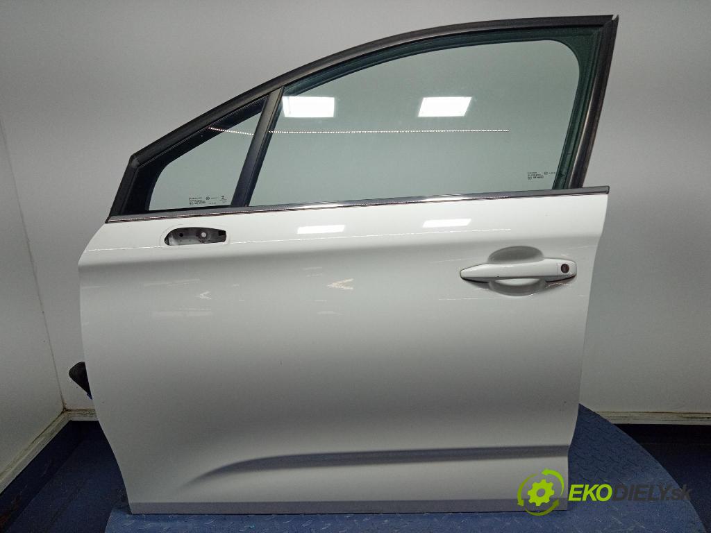 Citroen C4 2016 dveře před Vlevo, odjet: