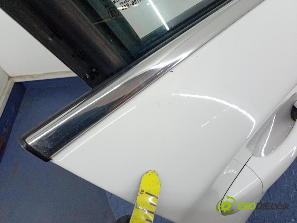 Citroen C4 2016 dveře před prave
